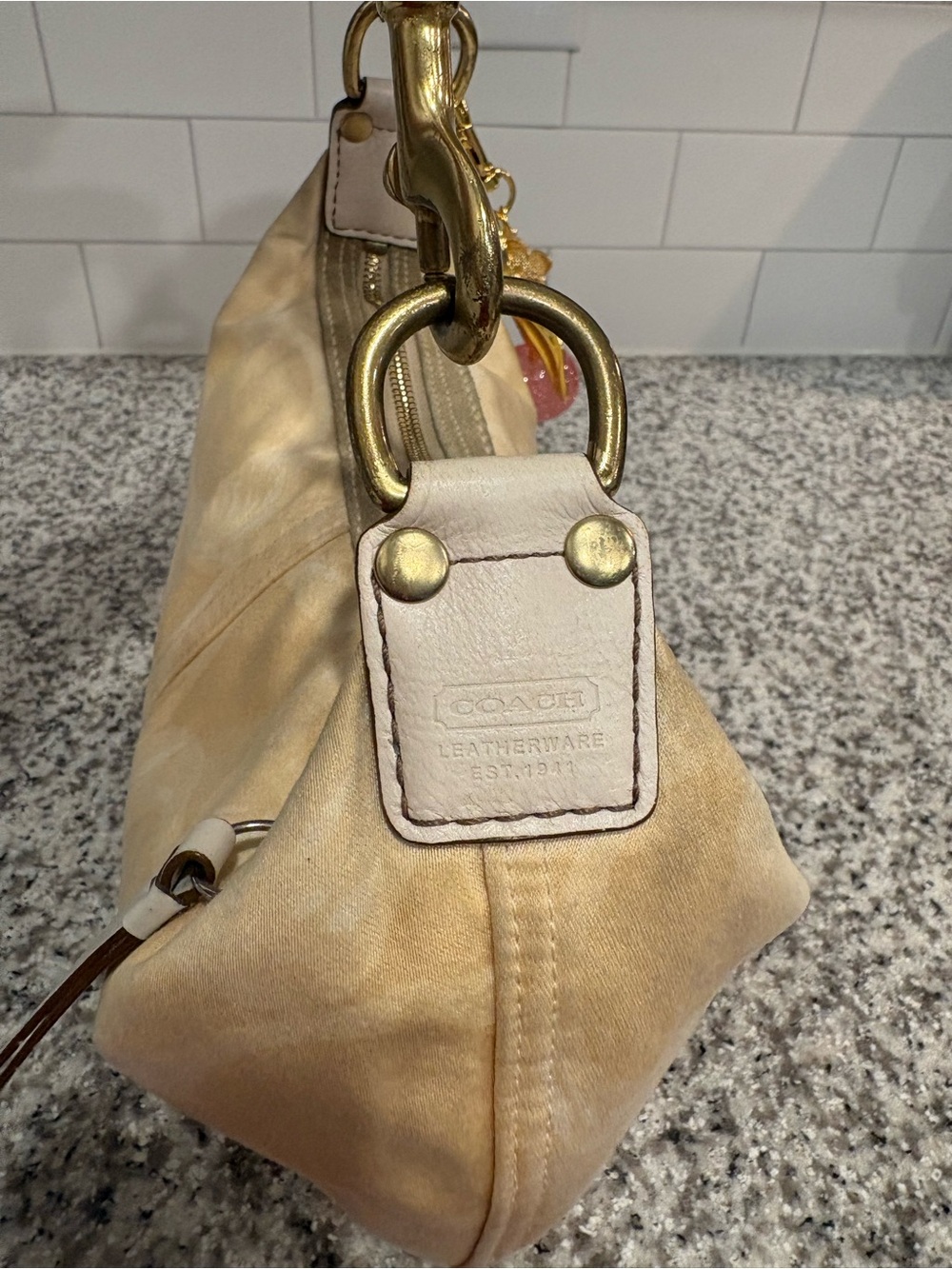 Coach Cream Floral-Print Shoulder Bag with Gold Hardware - Picture 6 of 7